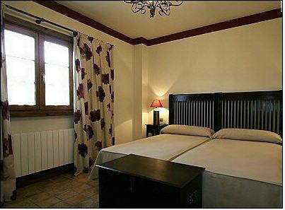 Hotel Posada La Robleda (Adults Only) อาร์นูเอโร ห้อง รูปภาพ